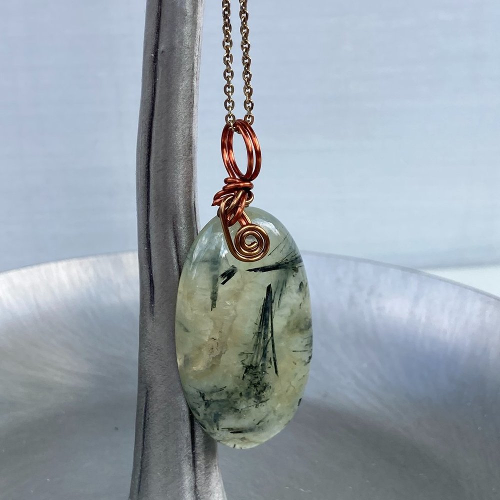 Handmade green dendritic agate on cooper finding and Italy sterling silver chain